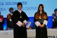 Andrea Goldsmith se incorpora al Claustro de la Universidad de Málaga como doctora Honoris Causa a propuesta de la Escuela