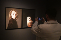 La fuerza visual del fotógrafo Pierre Gonnord, en la Sala de Exposiciones del Rectorado