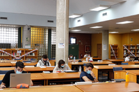 Las bibliotecas universitarias amplían su horario