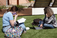 Participantes en programas de orientación universitaria contrastan experiencias en la UMA