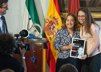 UMA student Mayte Hernández wins the I Talentage Awards