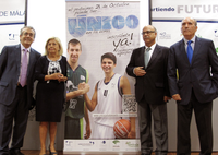 UMA and Unicaja present programme "Ser único: formamos equipo" (Be unique: we teamed up)