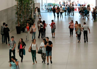 La campaña 'Los buenos tratos', que promueve la igualdad entre jóvenes, Premio Meridiana 2015