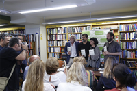 Presentación de la novela en la Librería Luces