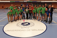 El equipo, con los respresentantes institucionales